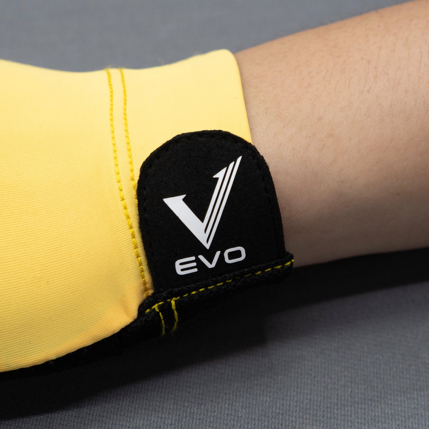 EVO GLOVE MAX-LỰK - RIGHT - YELLOW